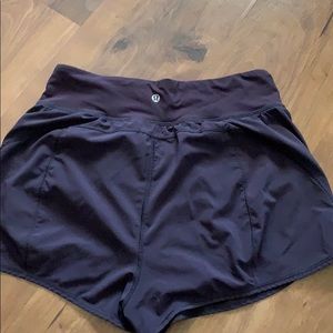 Lululemon 2.5 navy high waisted shorts